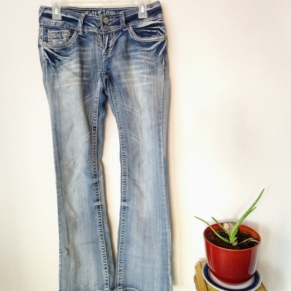 🌼 Wallflower Jeans